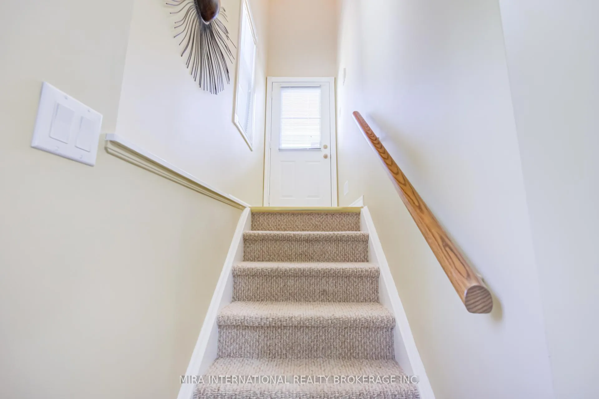 Photo 27 of 47 29TH Street N, Wasaga Beach — HOMEH