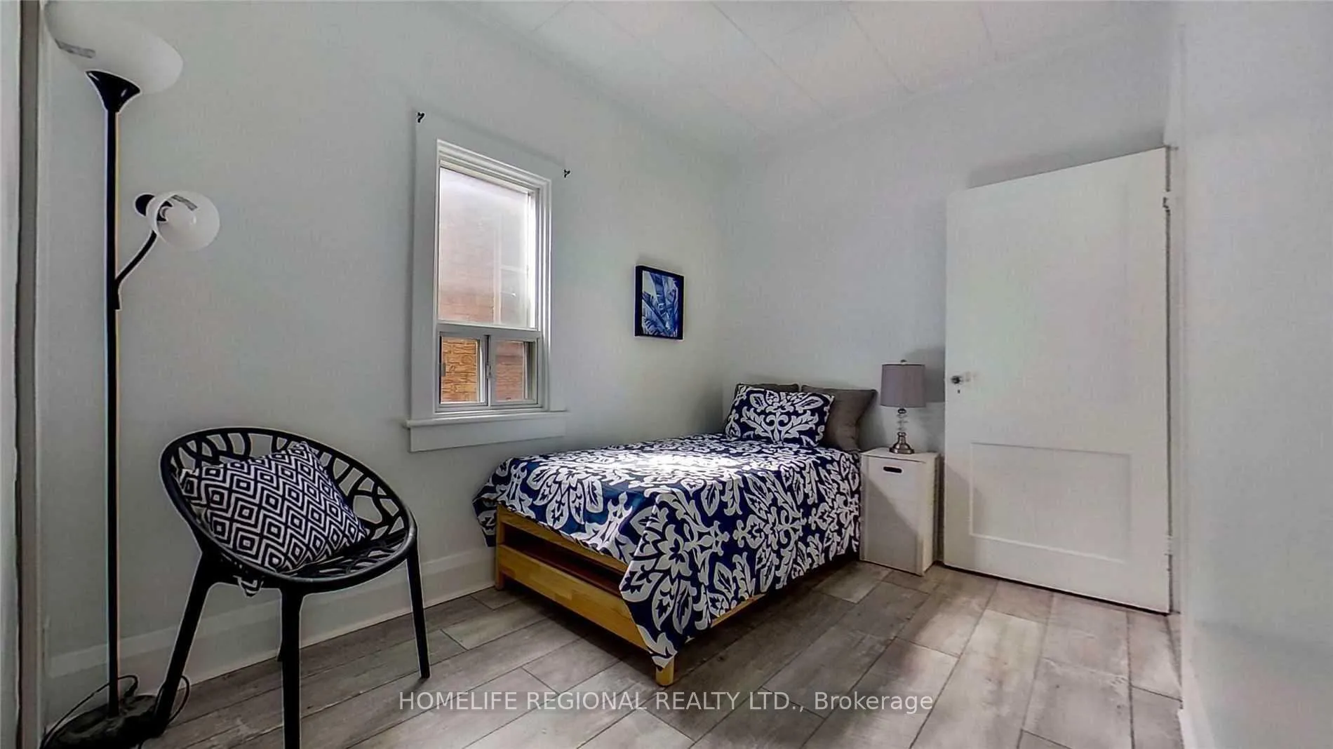 Photo 8 of 22 Criscoe Street, Toronto, Rockcliffe-Smythe — HOMEH