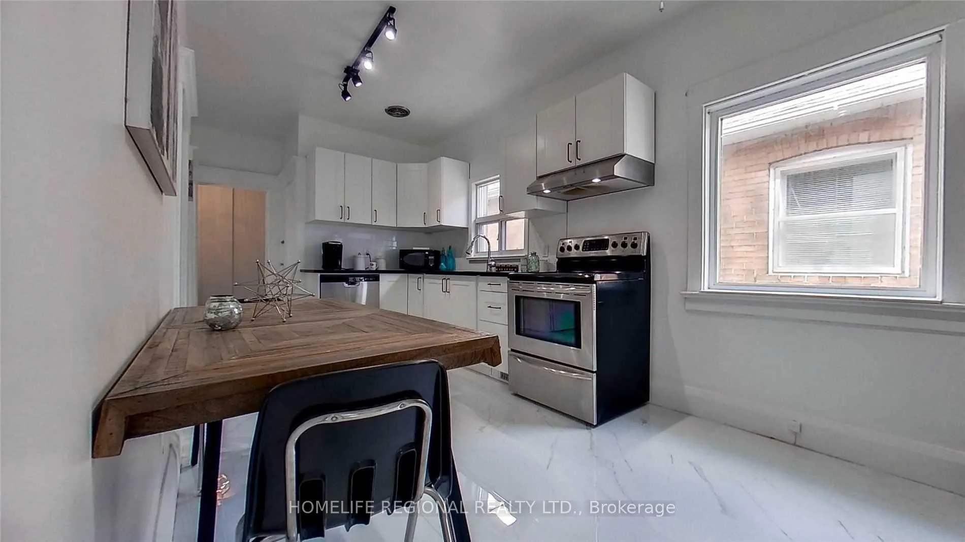 Photo 24 of 22 Criscoe Street, Toronto, Rockcliffe-Smythe — HOMEH