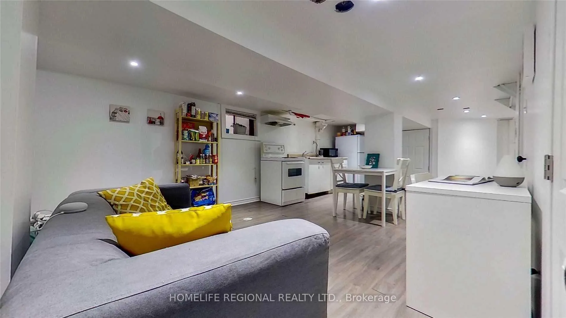 Photo 29 of 22 Criscoe Street, Toronto, Rockcliffe-Smythe — HOMEH