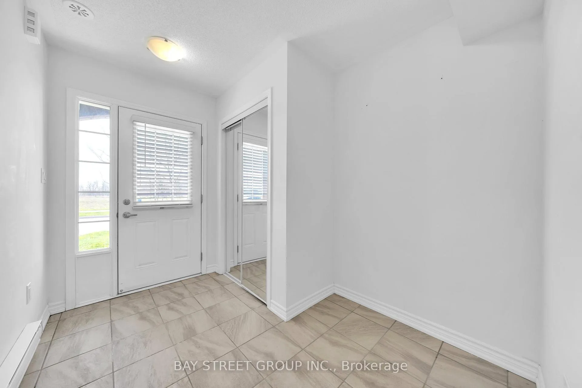 Photo 2 of 79 Bluegill Crescent, Whitby, Lynde Creek — HOMEH