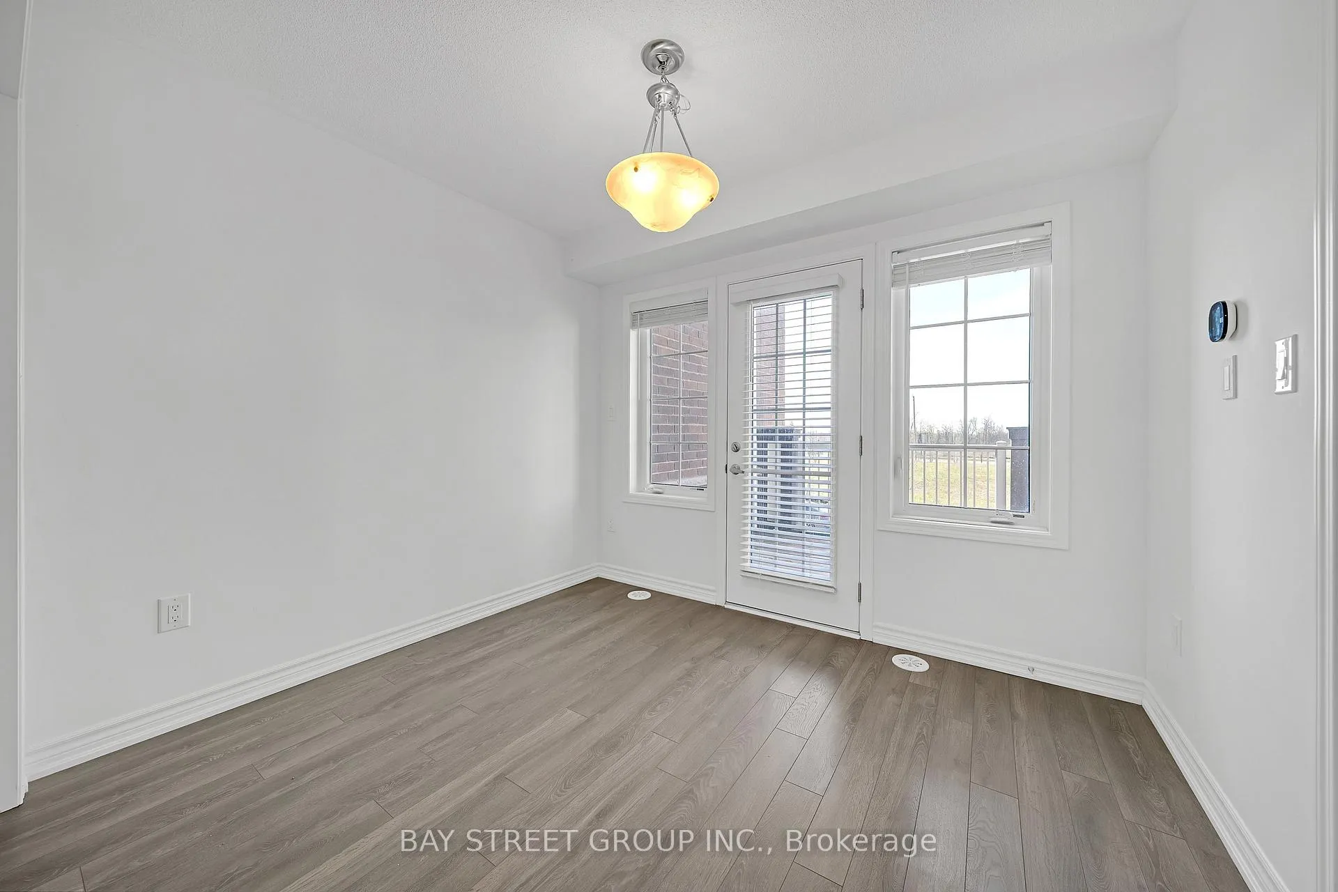 Photo 7 of 79 Bluegill Crescent, Whitby, Lynde Creek — HOMEH
