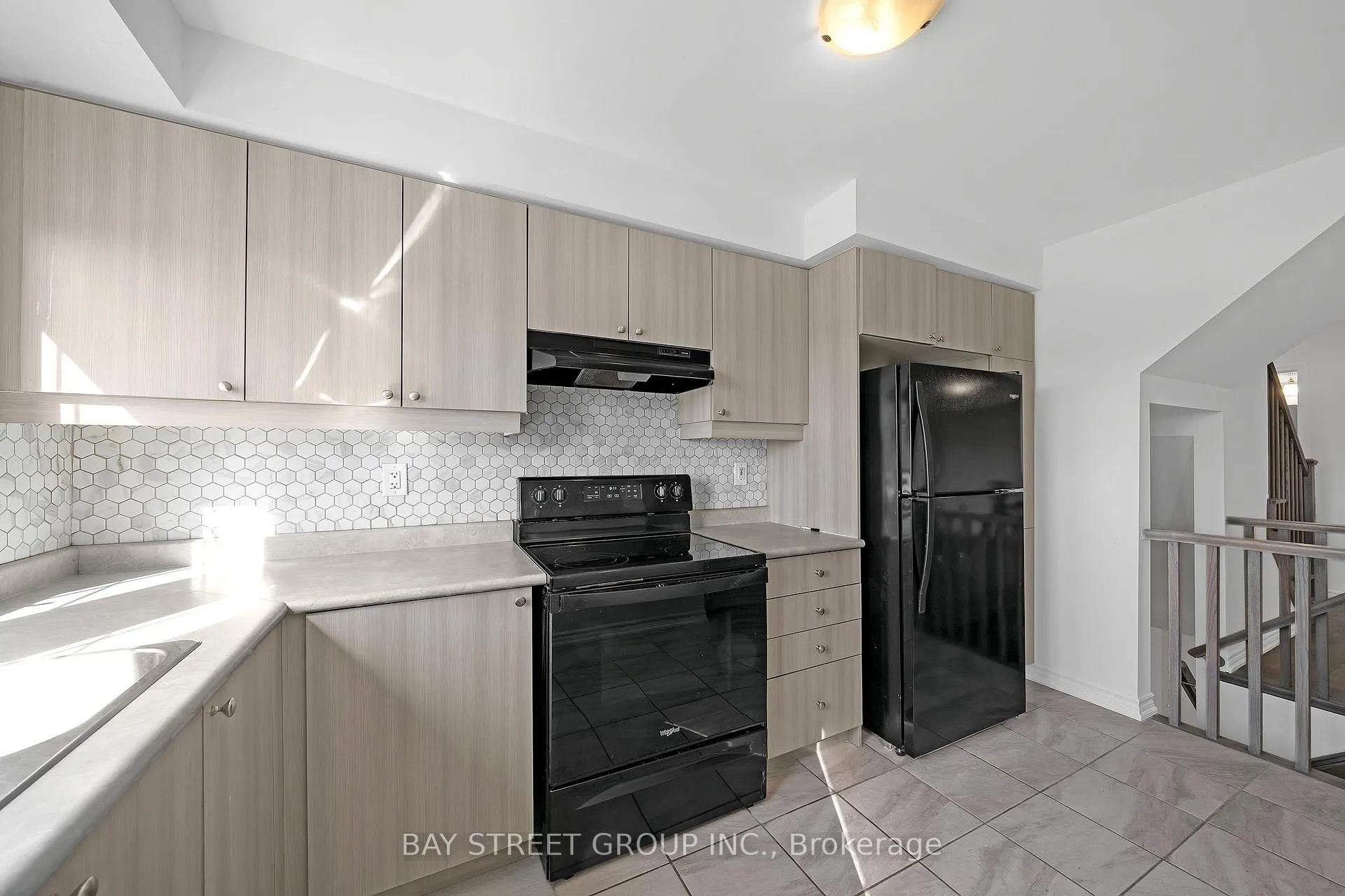 Photo 8 of 79 Bluegill Crescent, Whitby, Lynde Creek — HOMEH