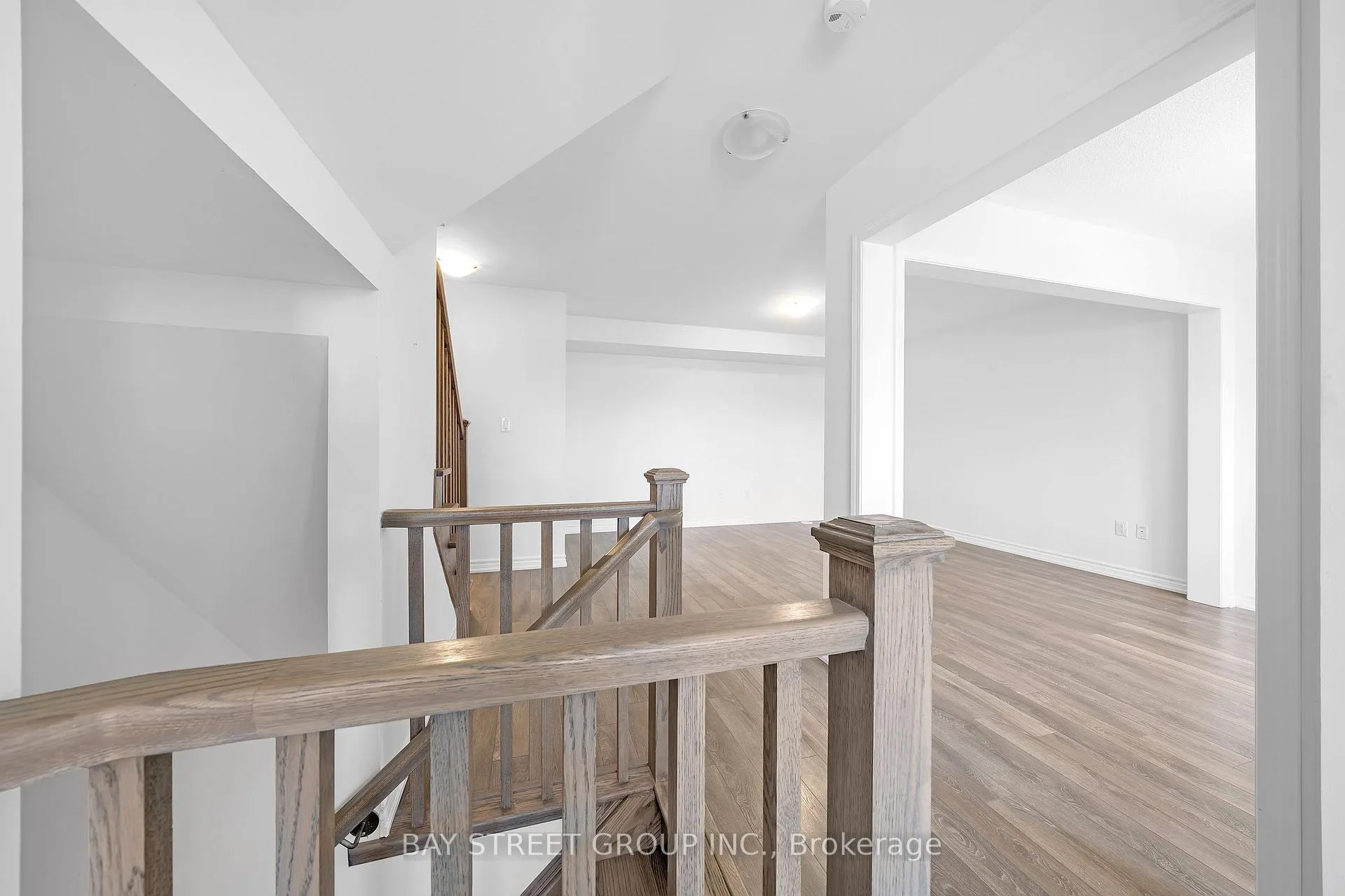 Photo 11 of 79 Bluegill Crescent, Whitby, Lynde Creek — HOMEH
