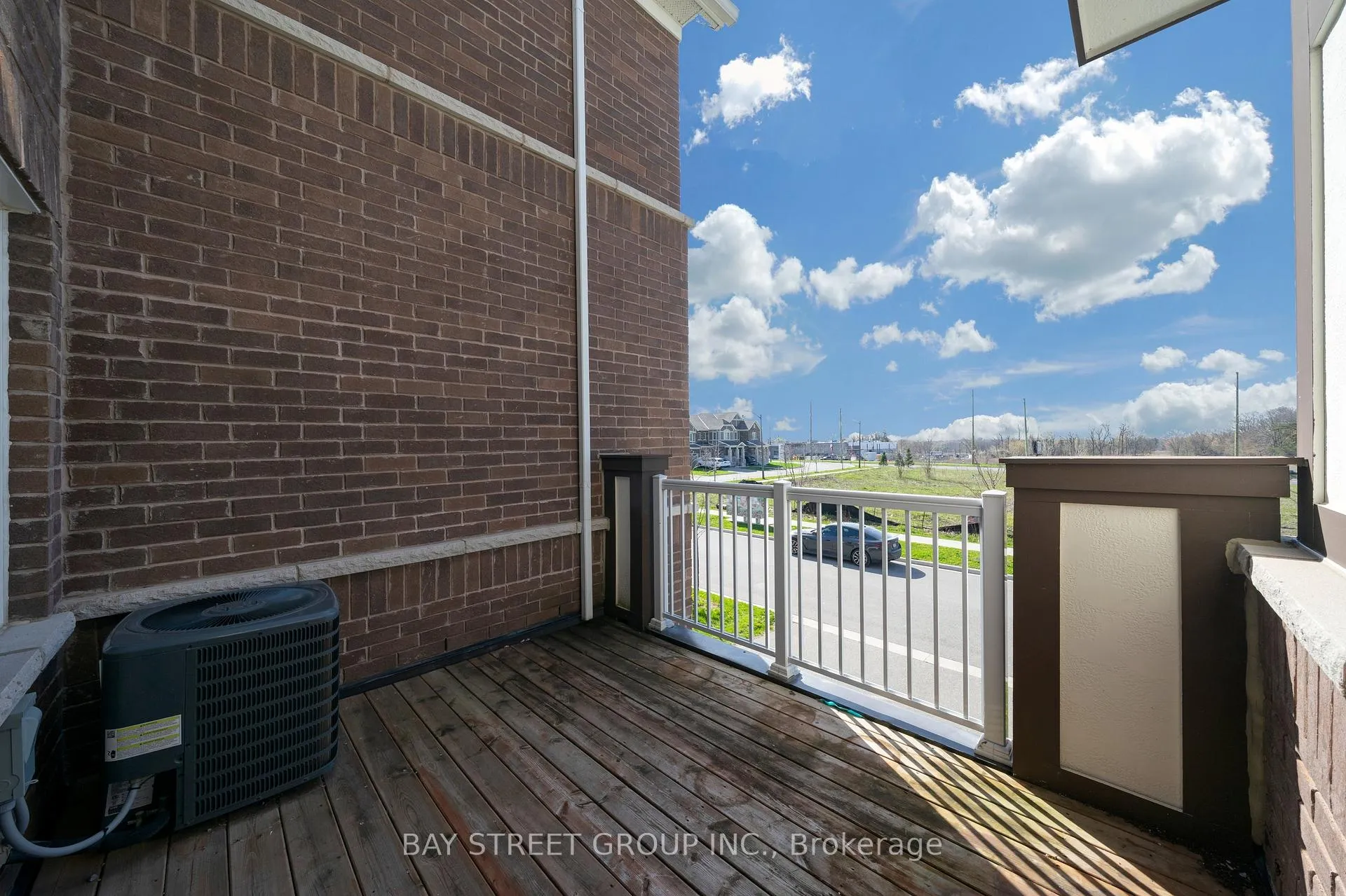 Photo 14 of 79 Bluegill Crescent, Whitby, Lynde Creek — HOMEH