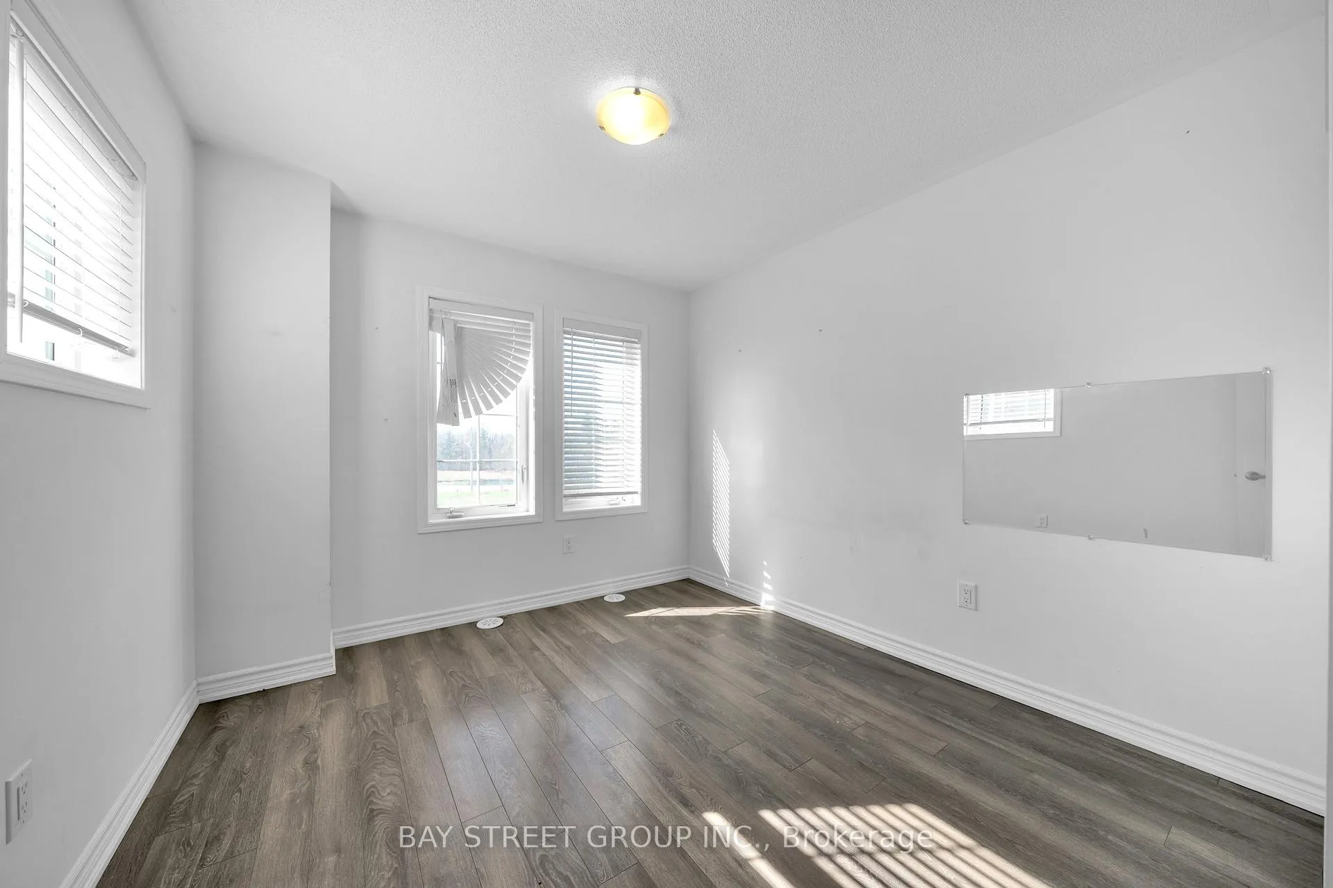Photo 17 of 79 Bluegill Crescent, Whitby, Lynde Creek — HOMEH