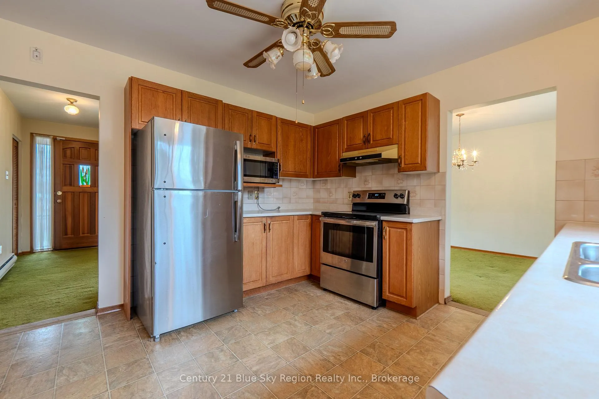 Photo 4 of 253 Richard Road, North Bay, Birchaven — HOMEH