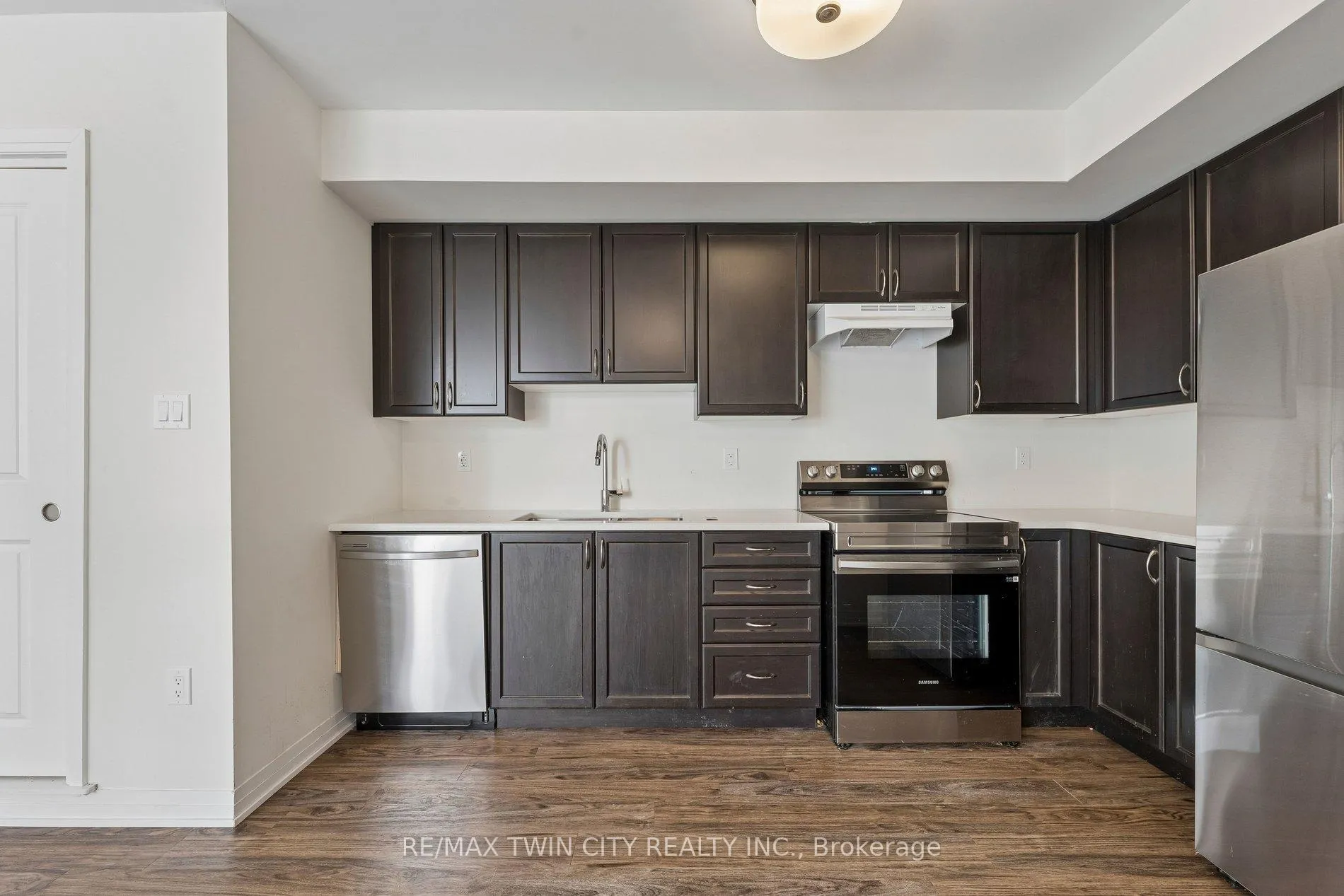 Photo 10 of Unit 28, 35 Fieldridge Crescent, Brampton, Sandringham-Wellington North — HOMEH