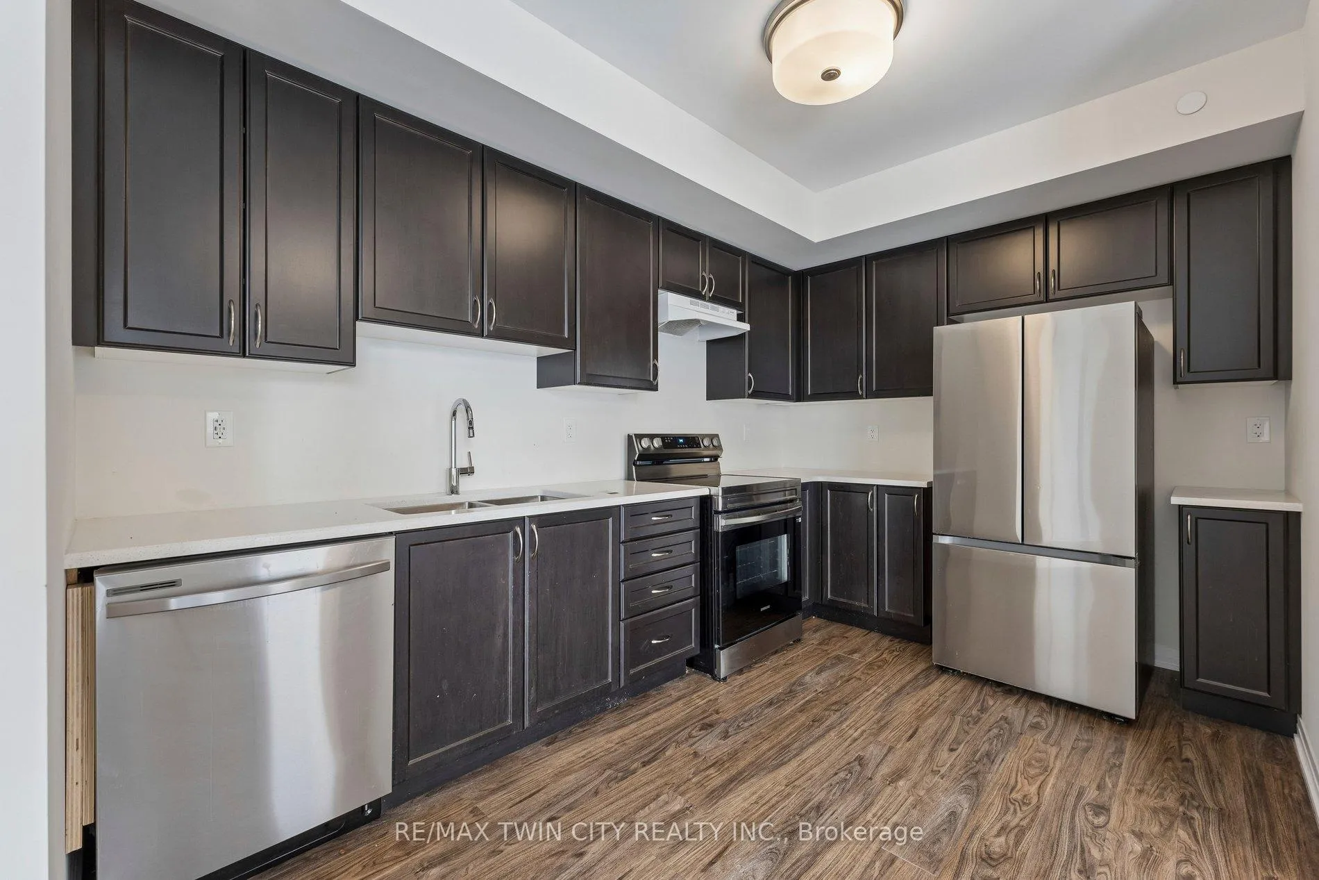 Photo 11 of Unit 28, 35 Fieldridge Crescent, Brampton, Sandringham-Wellington North — HOMEH