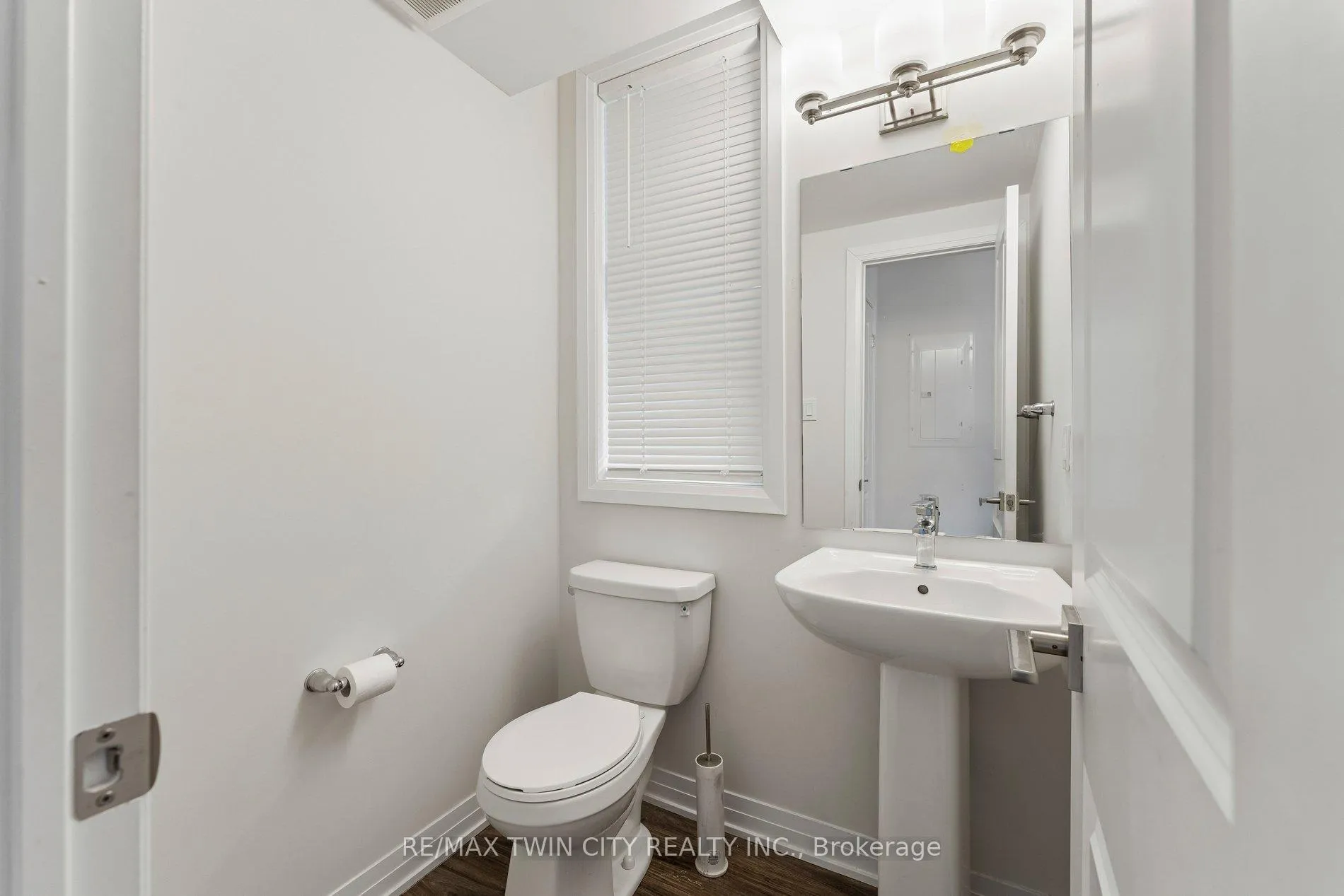 Photo 15 of Unit 28, 35 Fieldridge Crescent, Brampton, Sandringham-Wellington North — HOMEH
