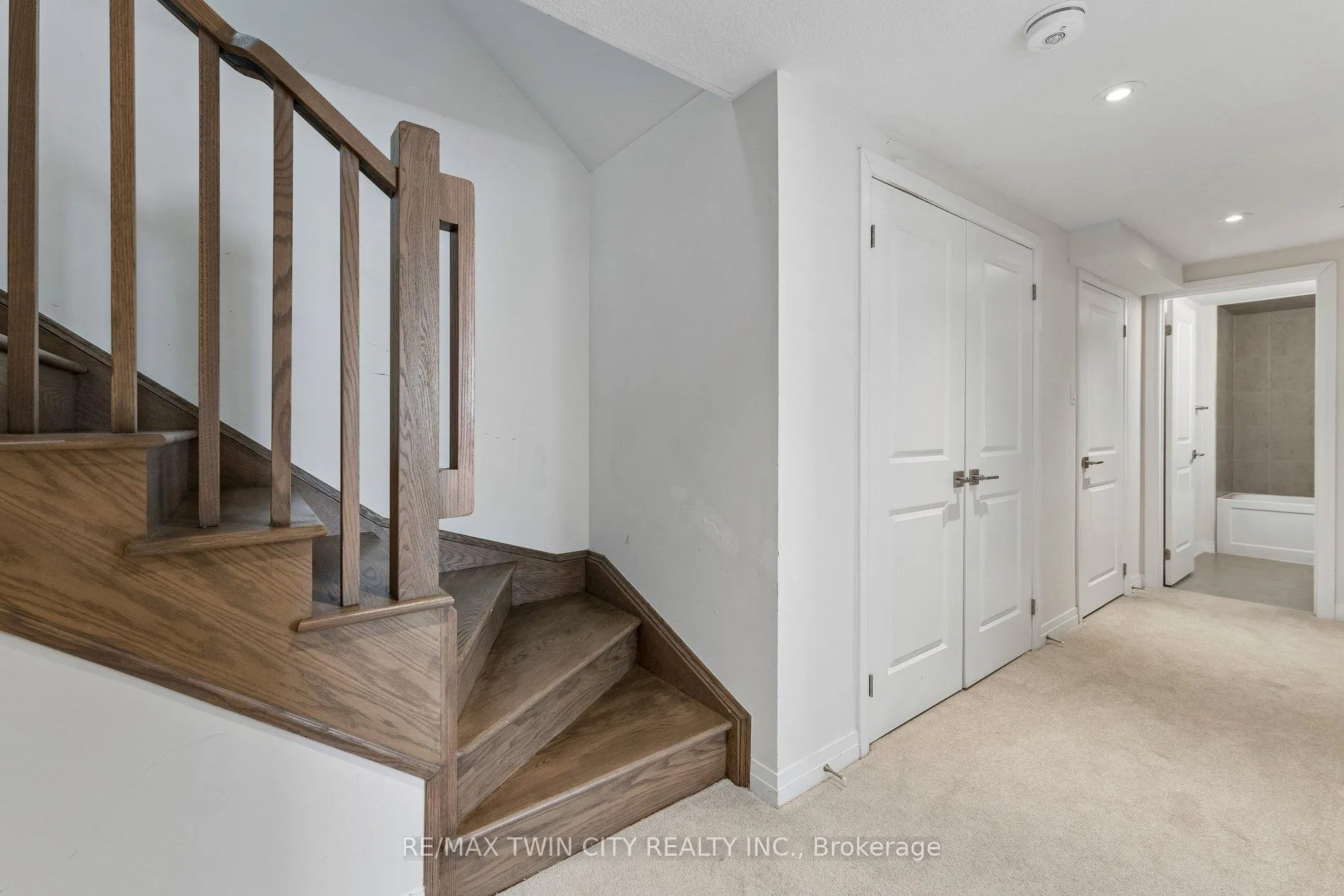 Photo 16 of Unit 28, 35 Fieldridge Crescent, Brampton, Sandringham-Wellington North — HOMEH