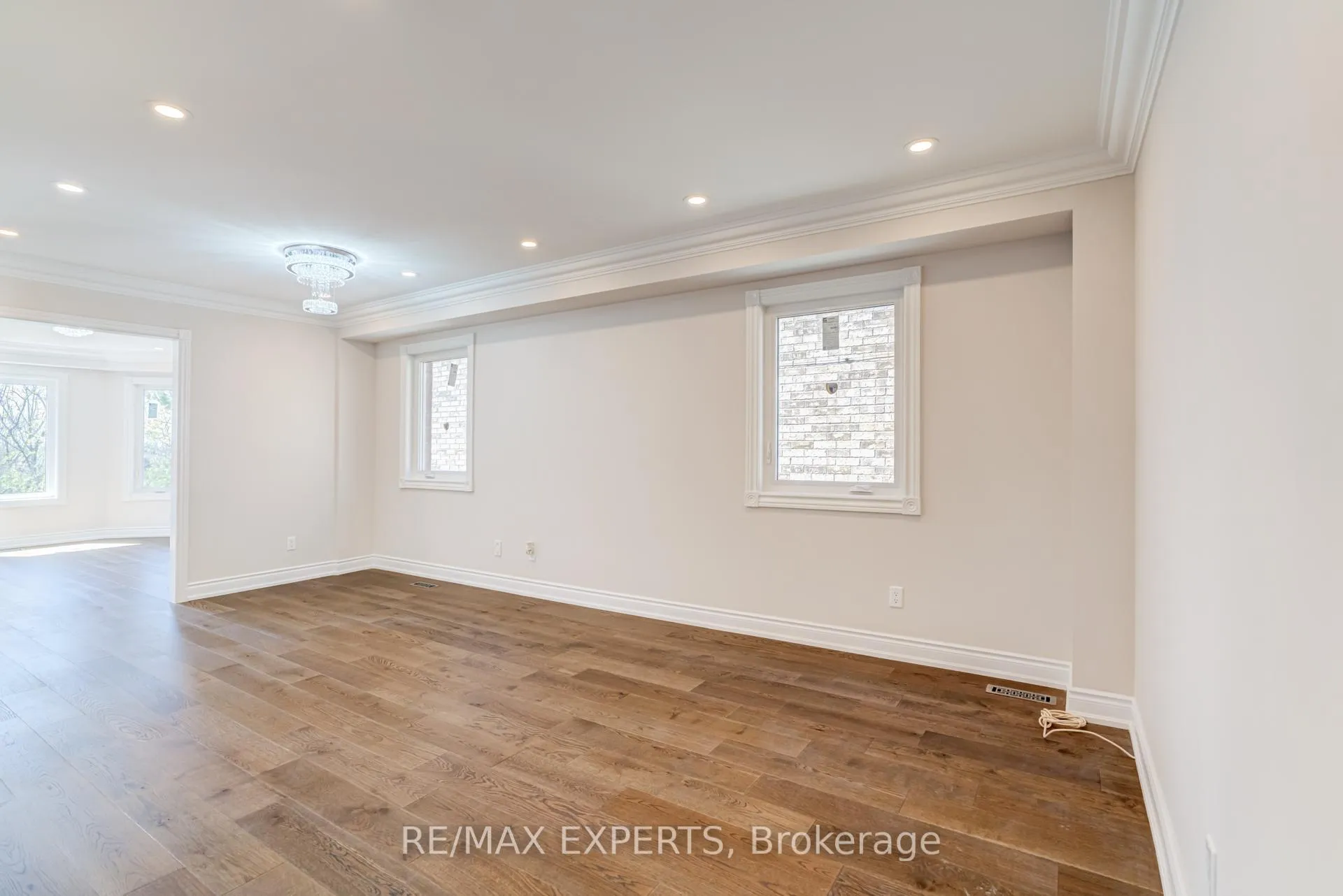 Photo 3 of 45 Del Francesco Way, Vaughan, Vellore Village — HOMEH