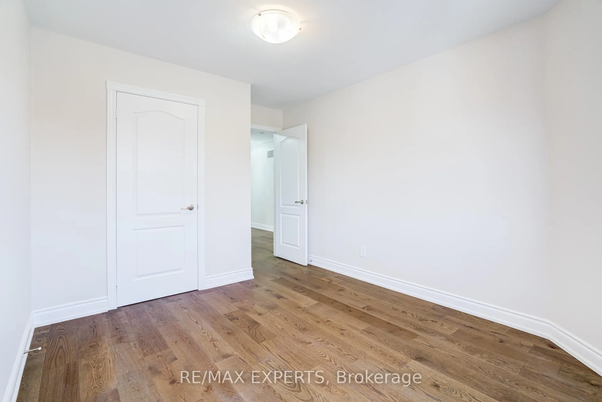 Photo 25 of 45 Del Francesco Way, Vaughan, Vellore Village — HOMEH