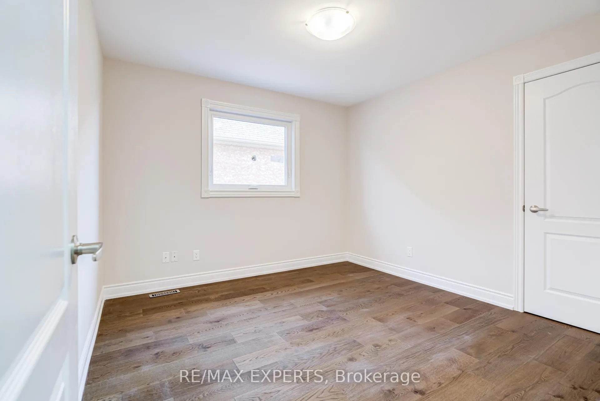 Photo 26 of 45 Del Francesco Way, Vaughan, Vellore Village — HOMEH