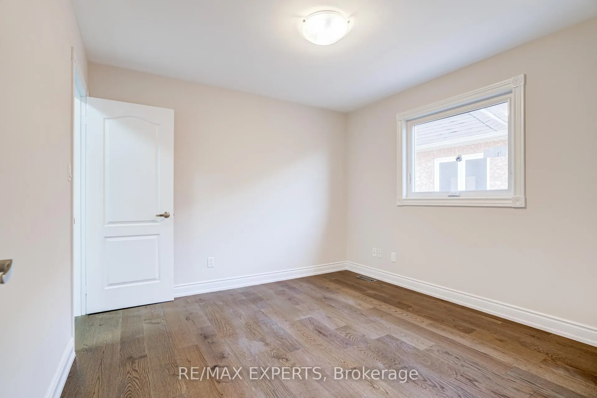 Photo 28 of 45 Del Francesco Way, Vaughan, Vellore Village — HOMEH