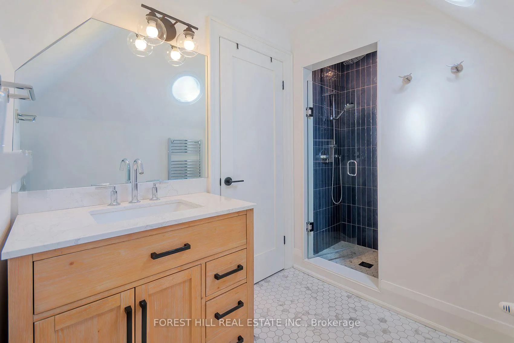 Photo 19 of 85 Fairlawn Avenue, Toronto, Lawrence Park North — HOMEH