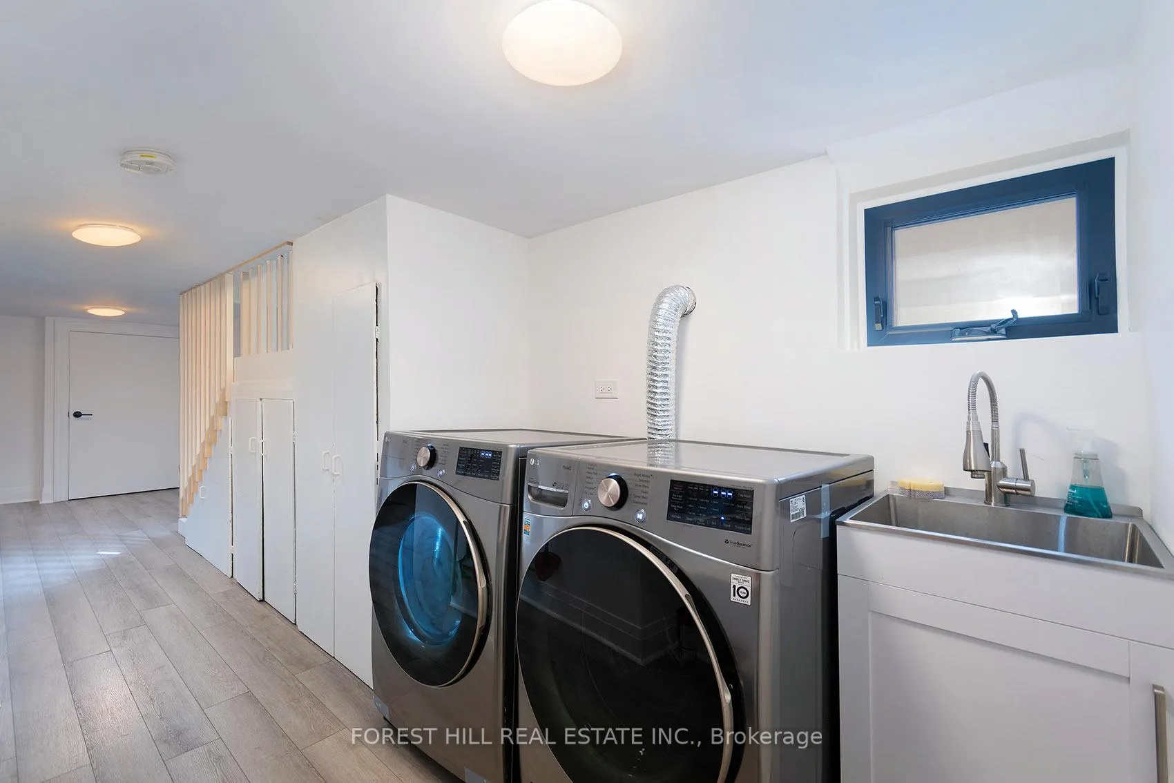 Photo 35 of 85 Fairlawn Avenue, Toronto, Lawrence Park North — HOMEH