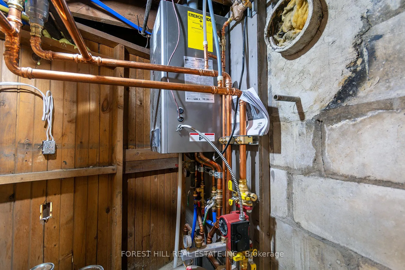 Photo 38 of 85 Fairlawn Avenue, Toronto, Lawrence Park North — HOMEH