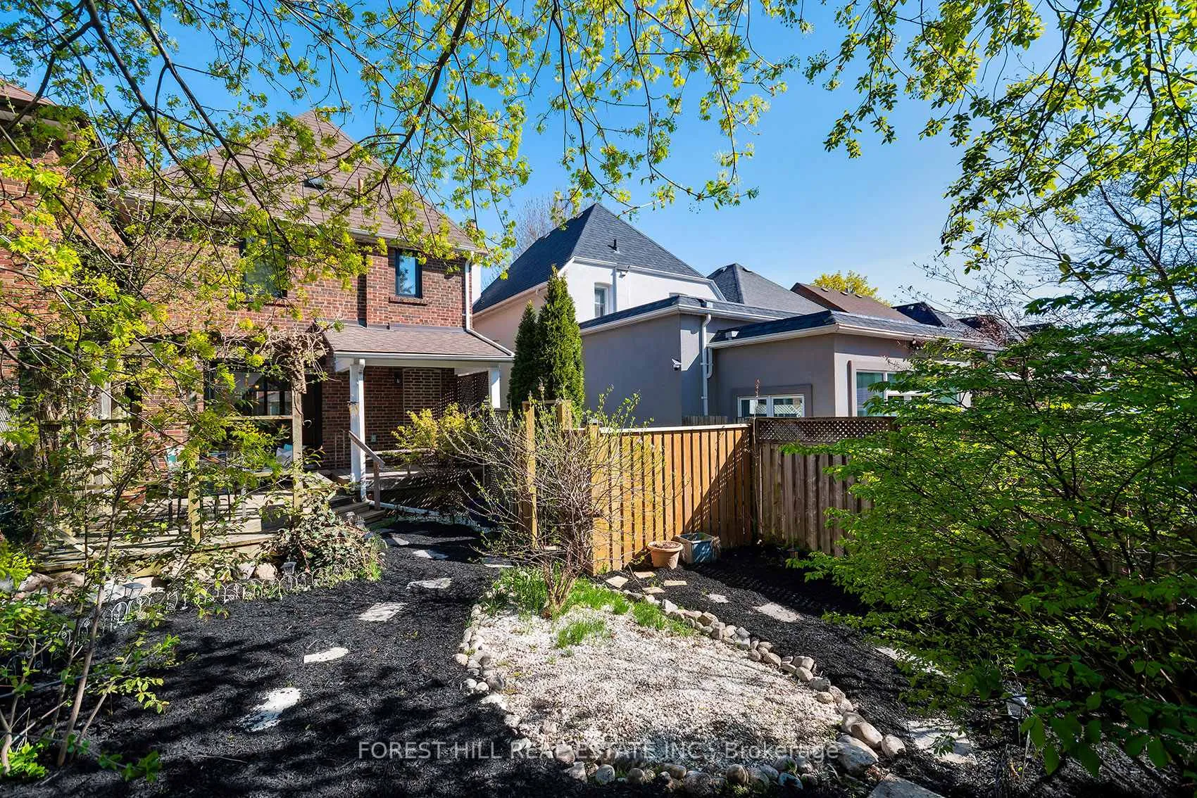 Photo 43 of 85 Fairlawn Avenue, Toronto, Lawrence Park North — HOMEH
