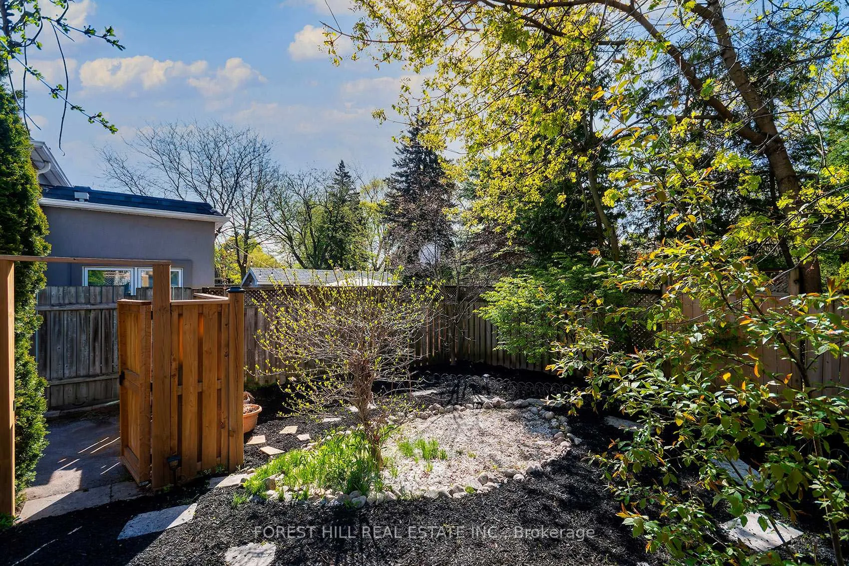 Photo 47 of 85 Fairlawn Avenue, Toronto, Lawrence Park North — HOMEH