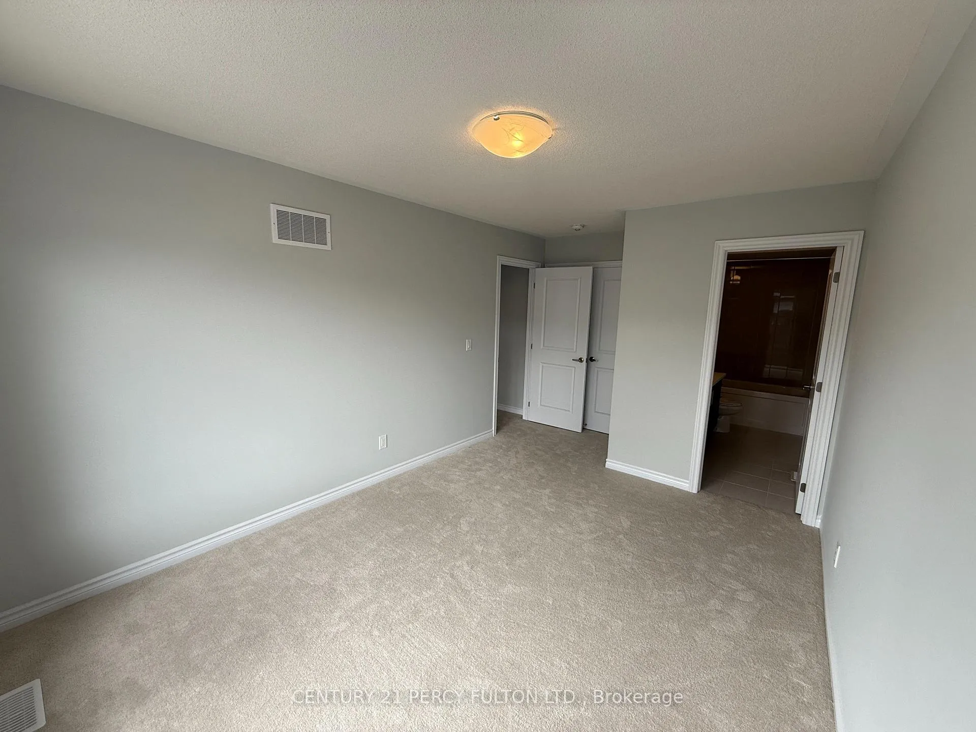 Photo 7 of 1060 Honeycomb Path, Oshawa, Kedron — HOMEH