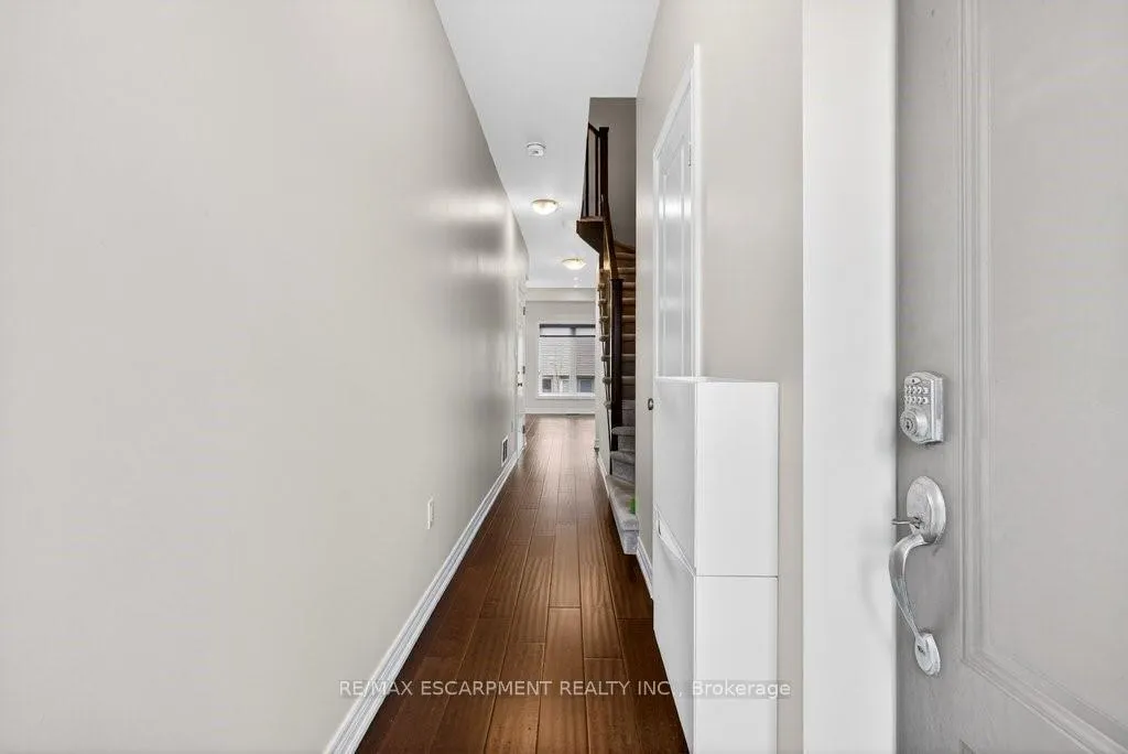 Photo 5 of Unit 16, 377 Glancaster Road, Hamilton, Villages of Glancaster — HOMEH