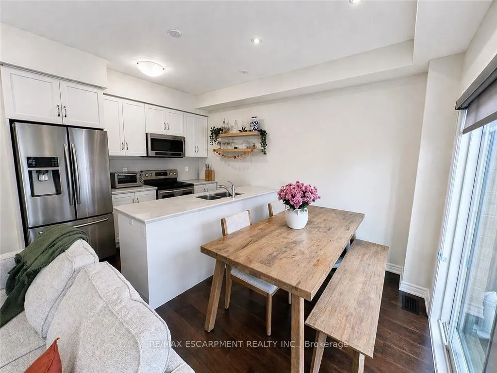 Photo 7 of Unit 16, 377 Glancaster Road, Hamilton, Villages of Glancaster — HOMEH