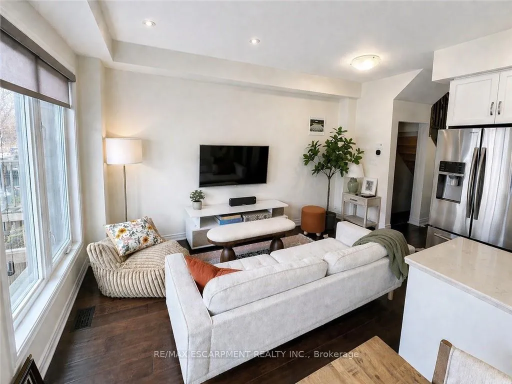 Photo 9 of Unit 16, 377 Glancaster Road, Hamilton, Villages of Glancaster — HOMEH