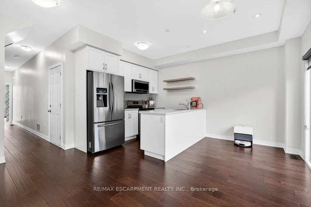 Photo 14 of Unit 16, 377 Glancaster Road, Hamilton, Villages of Glancaster — HOMEH