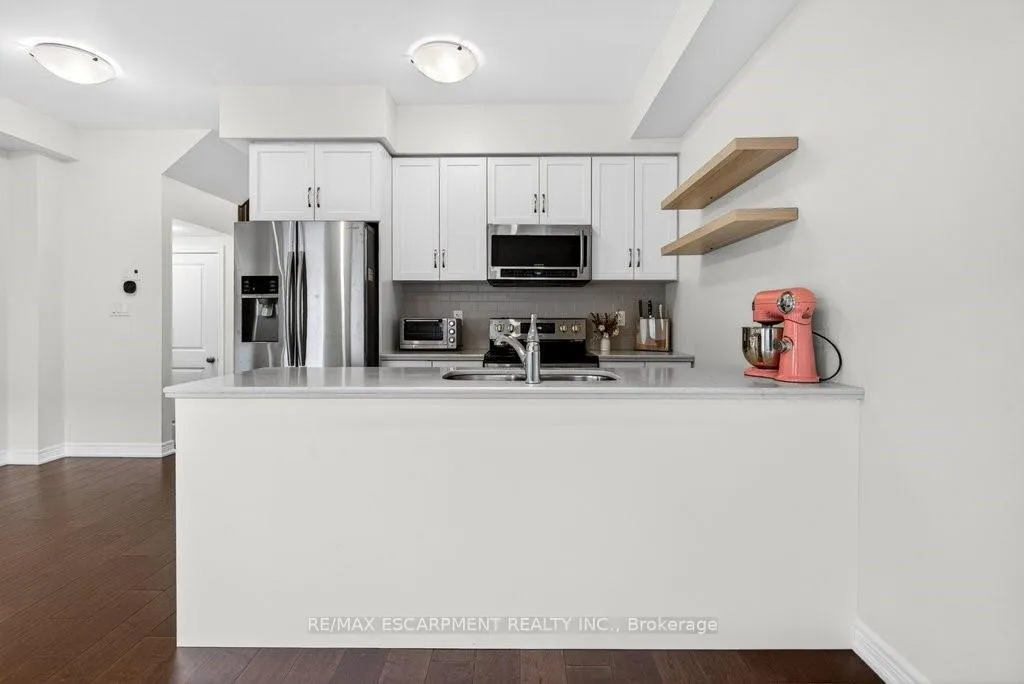 Photo 18 of Unit 16, 377 Glancaster Road, Hamilton, Villages of Glancaster — HOMEH
