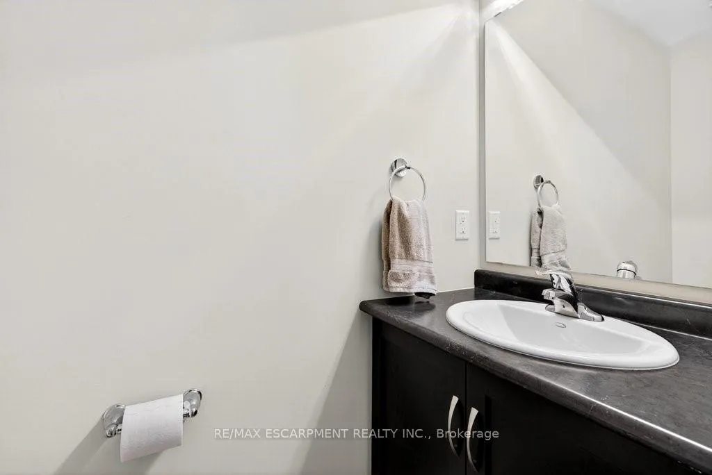 Photo 24 of Unit 16, 377 Glancaster Road, Hamilton, Villages of Glancaster — HOMEH
