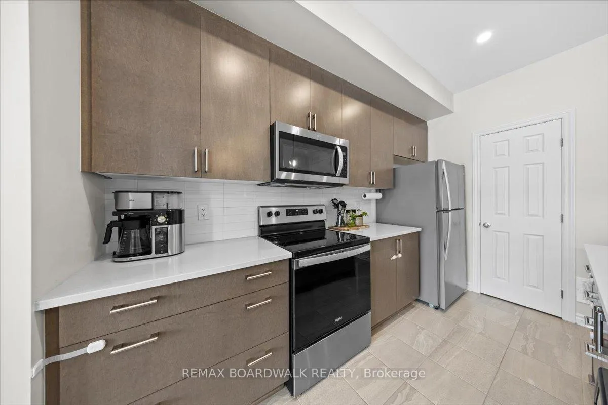 Photo 9 of 274 Pastel Way, Ottawa, Barrhaven - Half Moon Bay — HOMEH