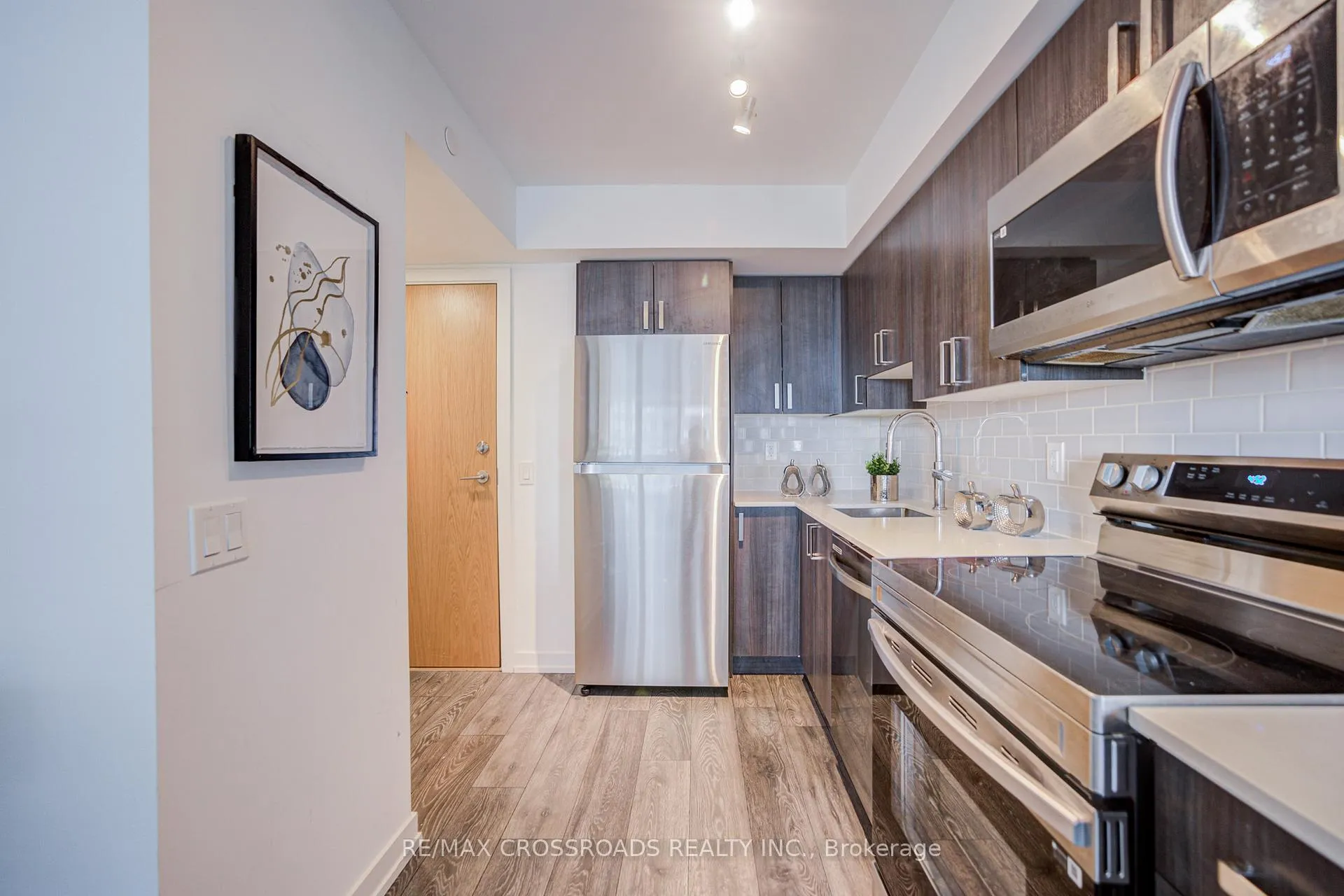 Photo 13 of Unit 1506, 1455 Celebration Drive, Pickering, Bay Ridges — HOMEH