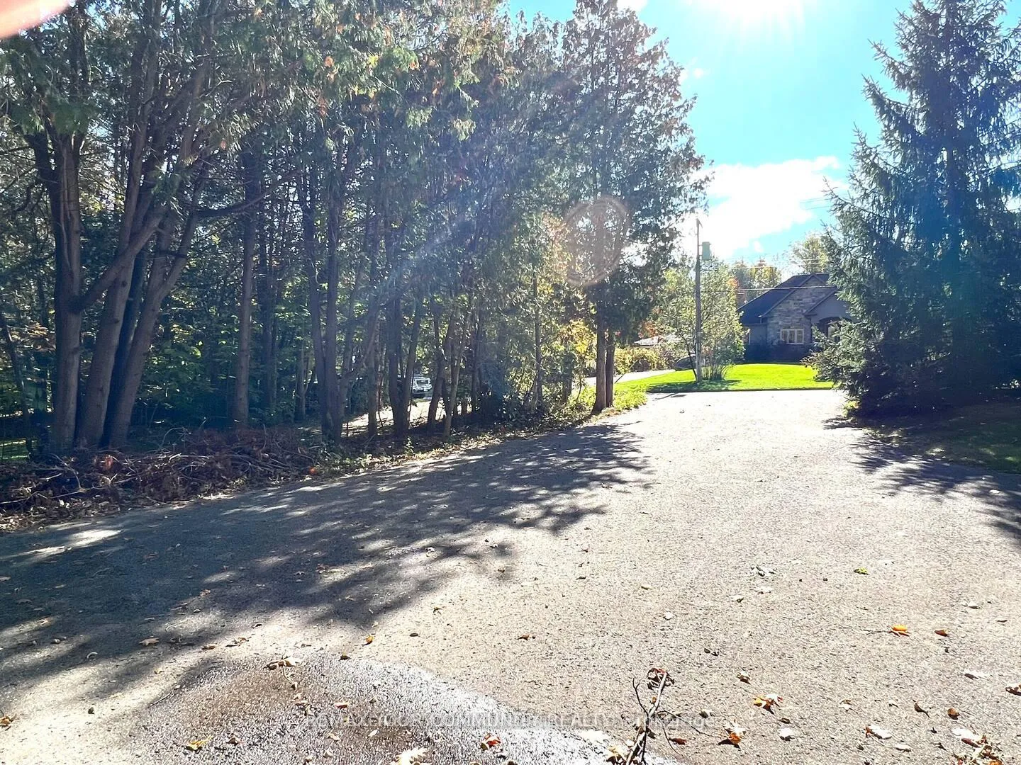 Photo 2 of 3994 Guest Road, Innisfil, Rural Innisfil — HOMEH