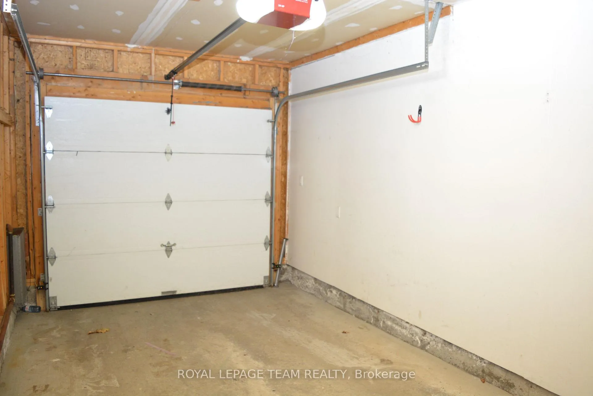 Photo 12 of 1598 Cedar Mills Road, Ottawa, Chateauneuf — HOMEH