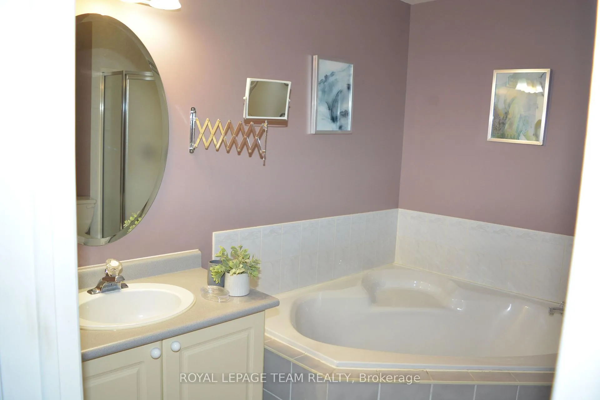 Photo 23 of 1598 Cedar Mills Road, Ottawa, Chateauneuf — HOMEH