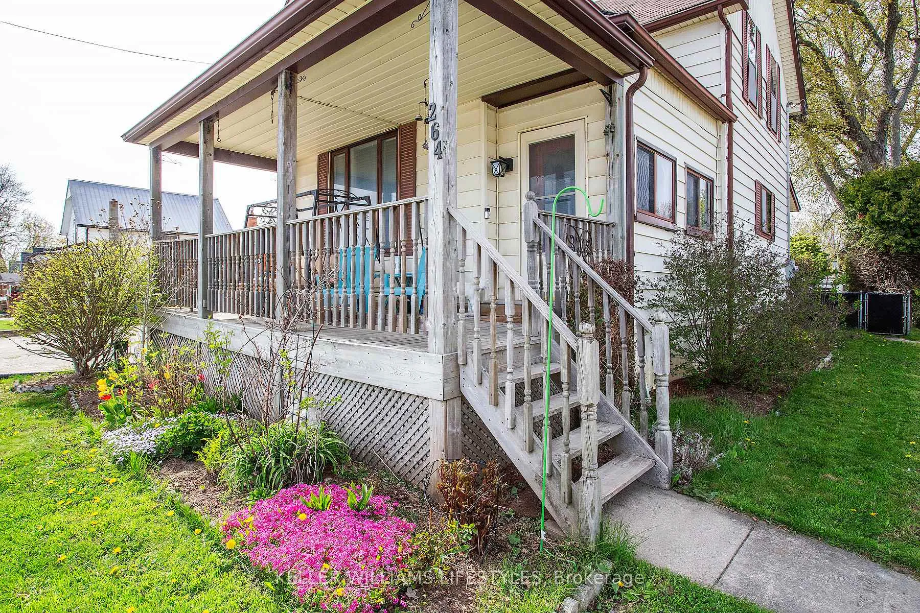 Photo 2 of 264 Upper Queen Street, Thames Centre, Thorndale — HOMEH