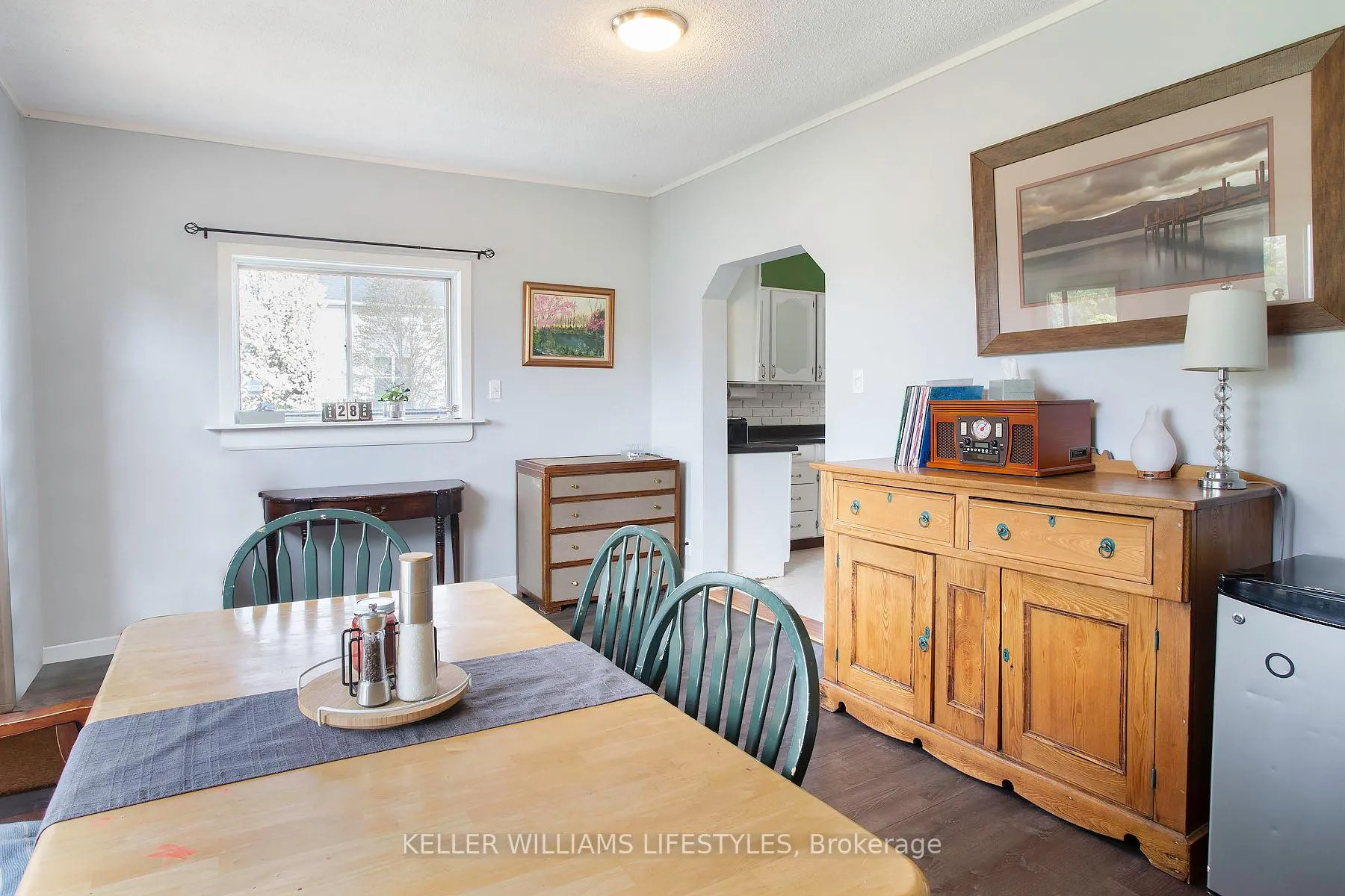 Photo 11 of 264 Upper Queen Street, Thames Centre, Thorndale — HOMEH