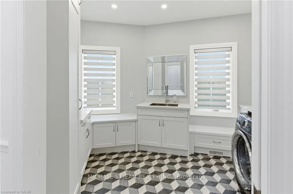 Photo 28 of 5 Kramer Court, Haldimand — HOMEH