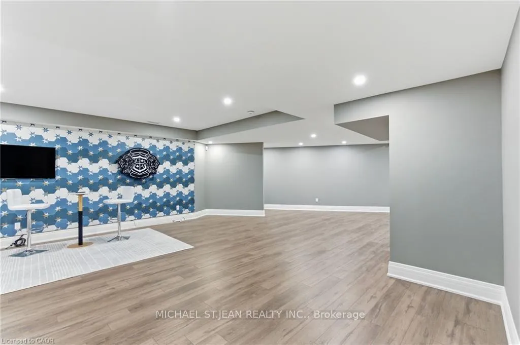 Photo 37 of 5 Kramer Court, Haldimand — HOMEH