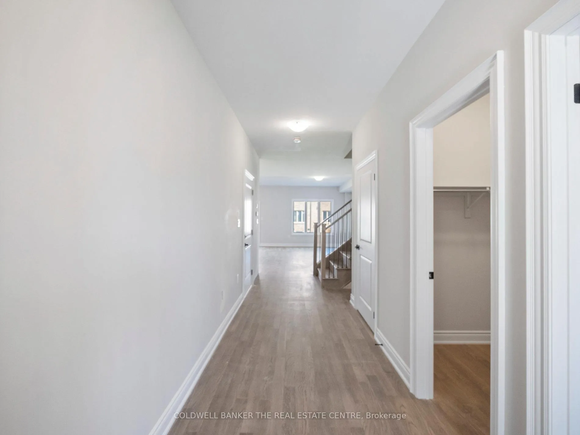 Photo 3 of 13 Hildred Cushing Way, Uxbridge — HOMEH