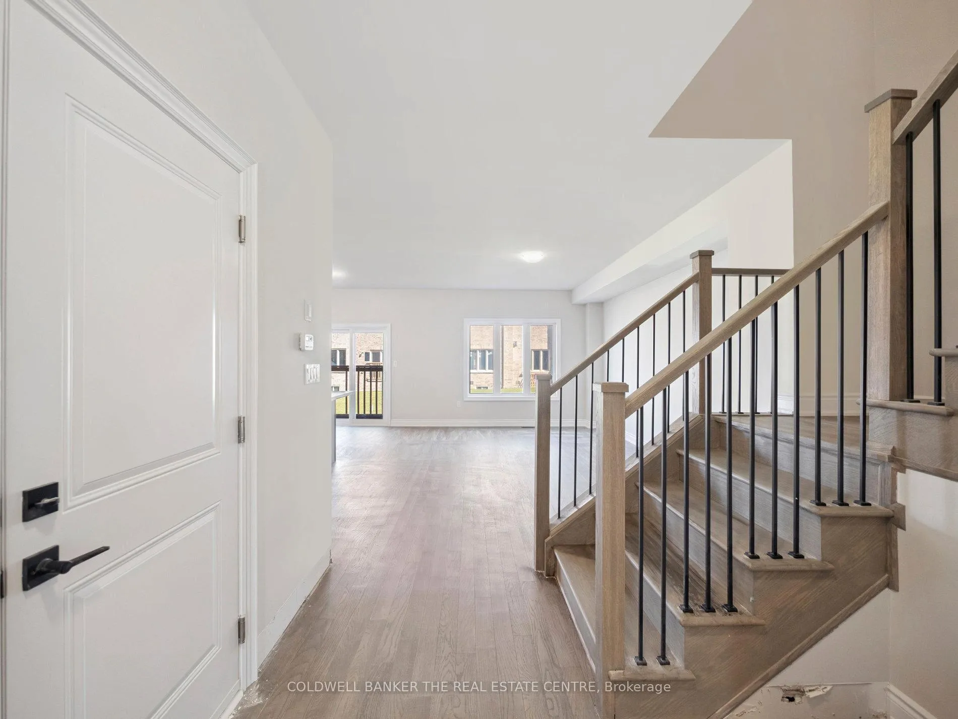 Photo 7 of 13 Hildred Cushing Way, Uxbridge — HOMEH