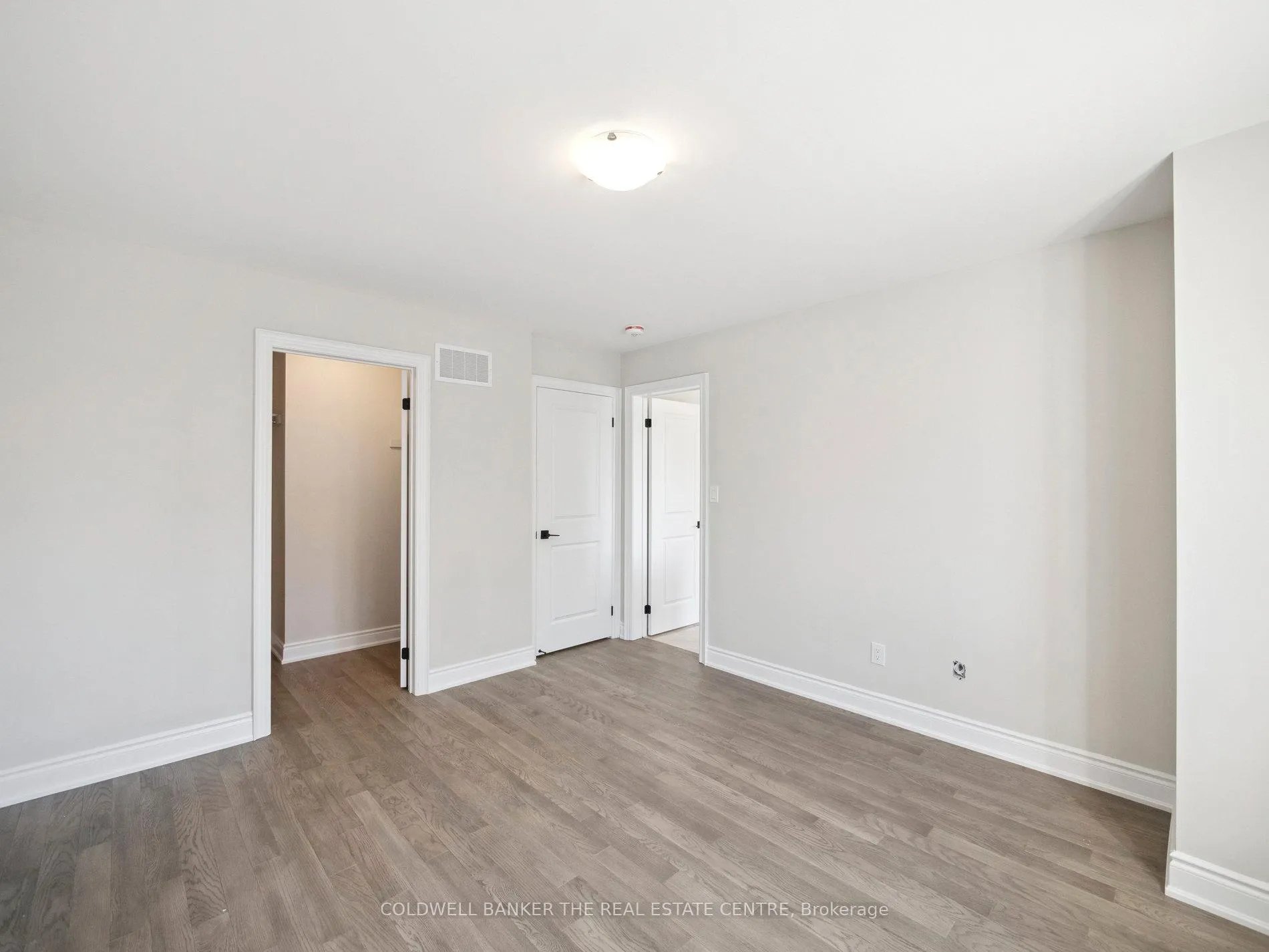 Photo 19 of 13 Hildred Cushing Way, Uxbridge — HOMEH