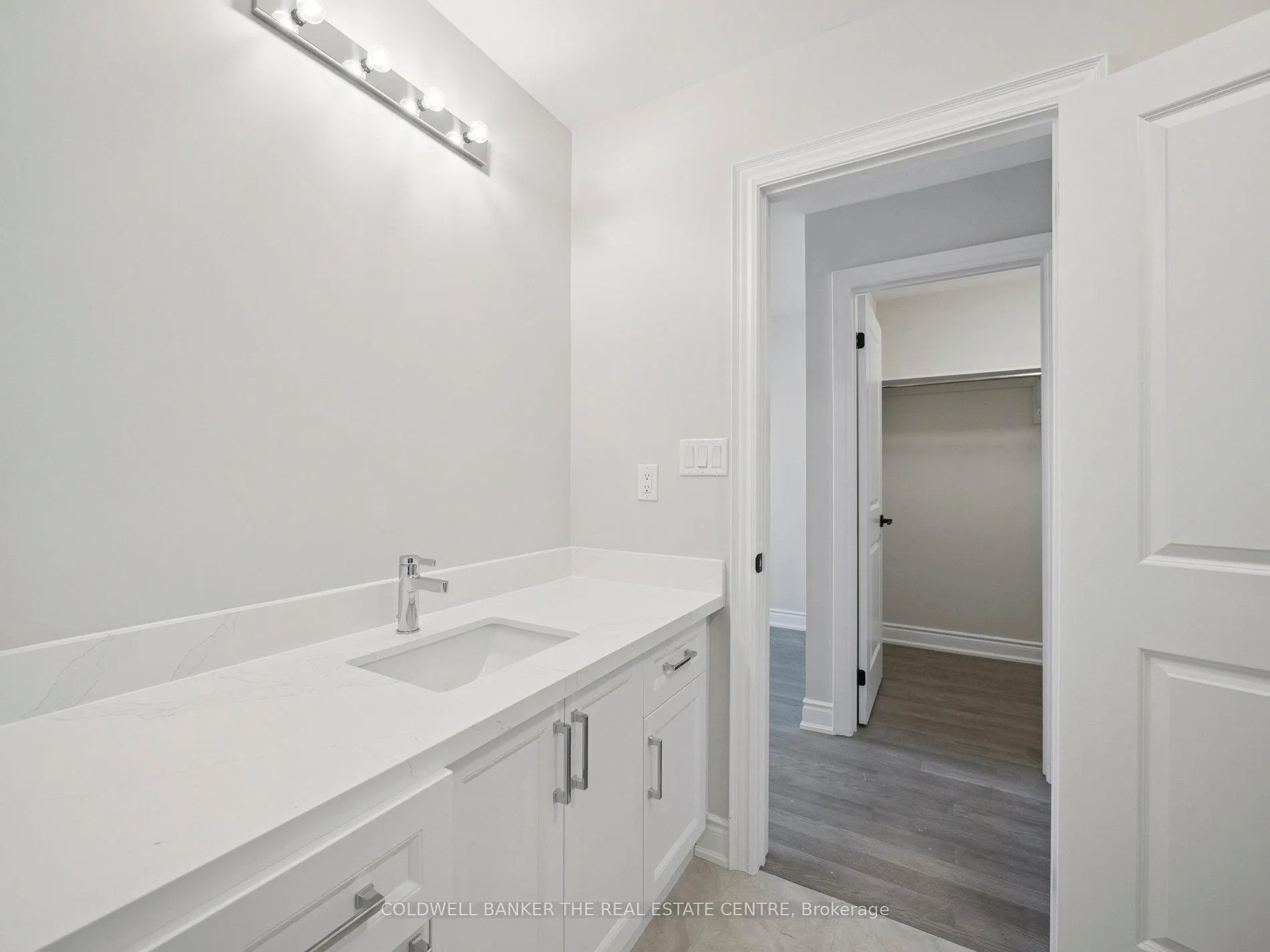 Photo 24 of 13 Hildred Cushing Way, Uxbridge — HOMEH