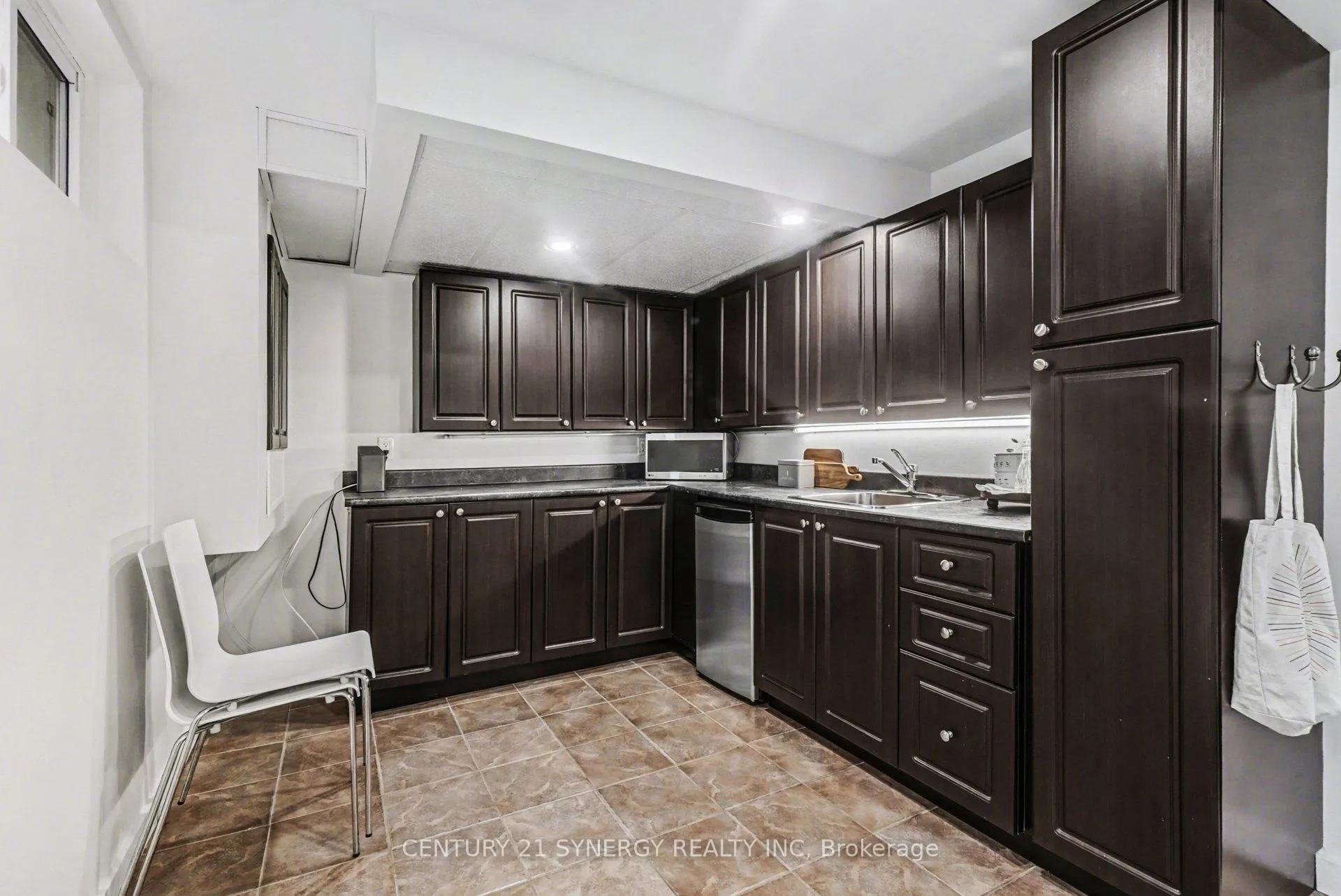 Photo 38 of 286 Westhill Avenue, Ottawa, Westboro/Hampton Park — HOMEH