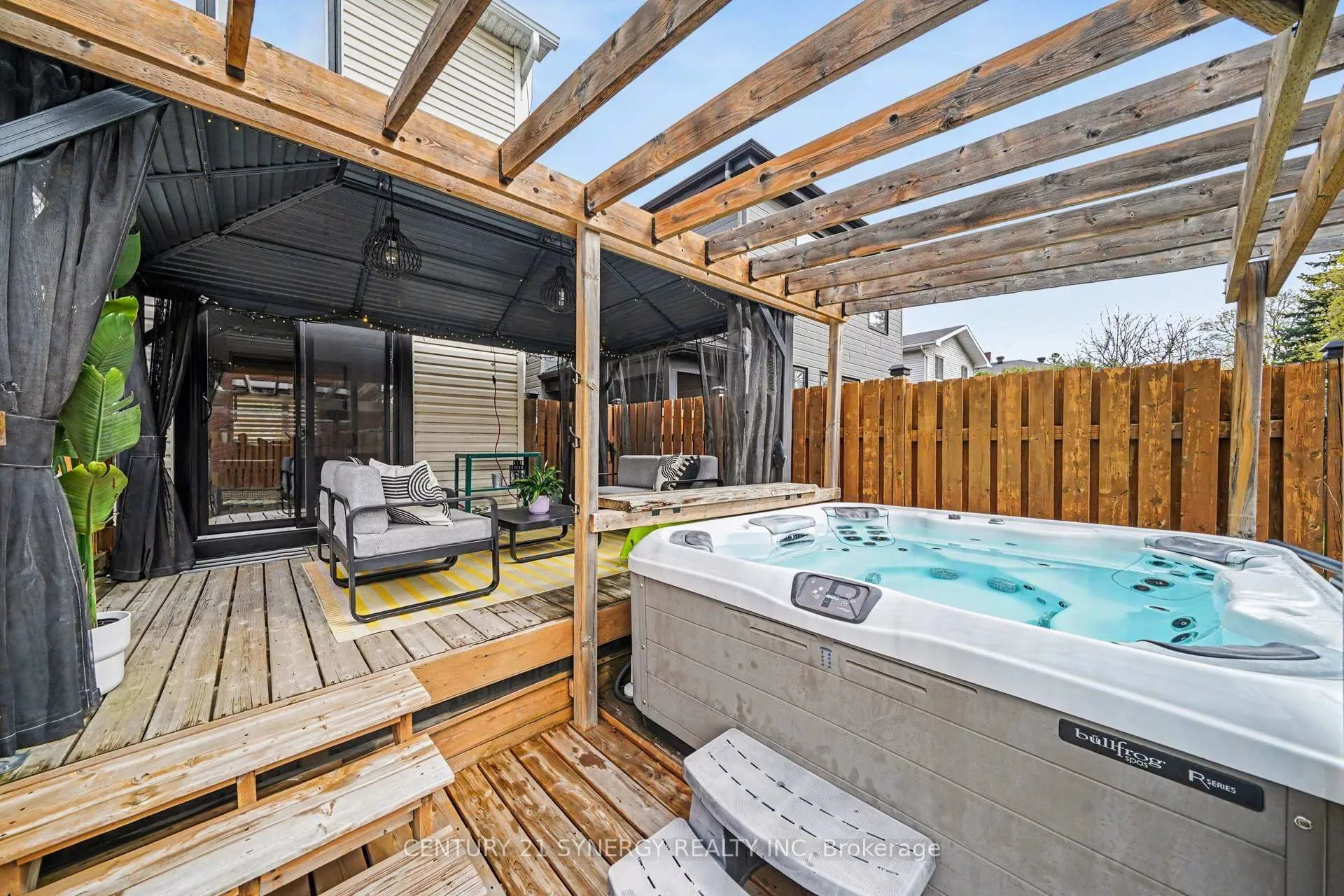 Photo 42 of 286 Westhill Avenue, Ottawa, Westboro/Hampton Park — HOMEH