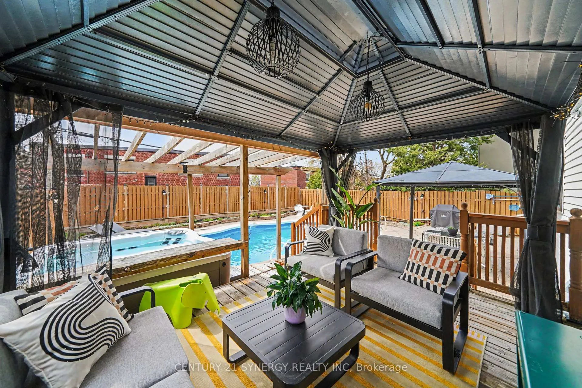 Photo 44 of 286 Westhill Avenue, Ottawa, Westboro/Hampton Park — HOMEH