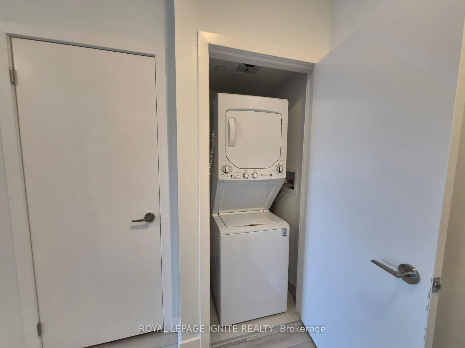 Photo 10 of Unit 105, 55 Clarington Boulevard, Clarington, Bowmanville — HOMEH