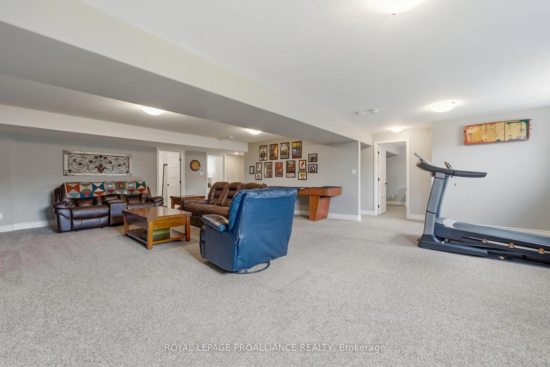 Photo 34 of 18 Trinity Court, Belleville, Thurlow Ward — HOMEH