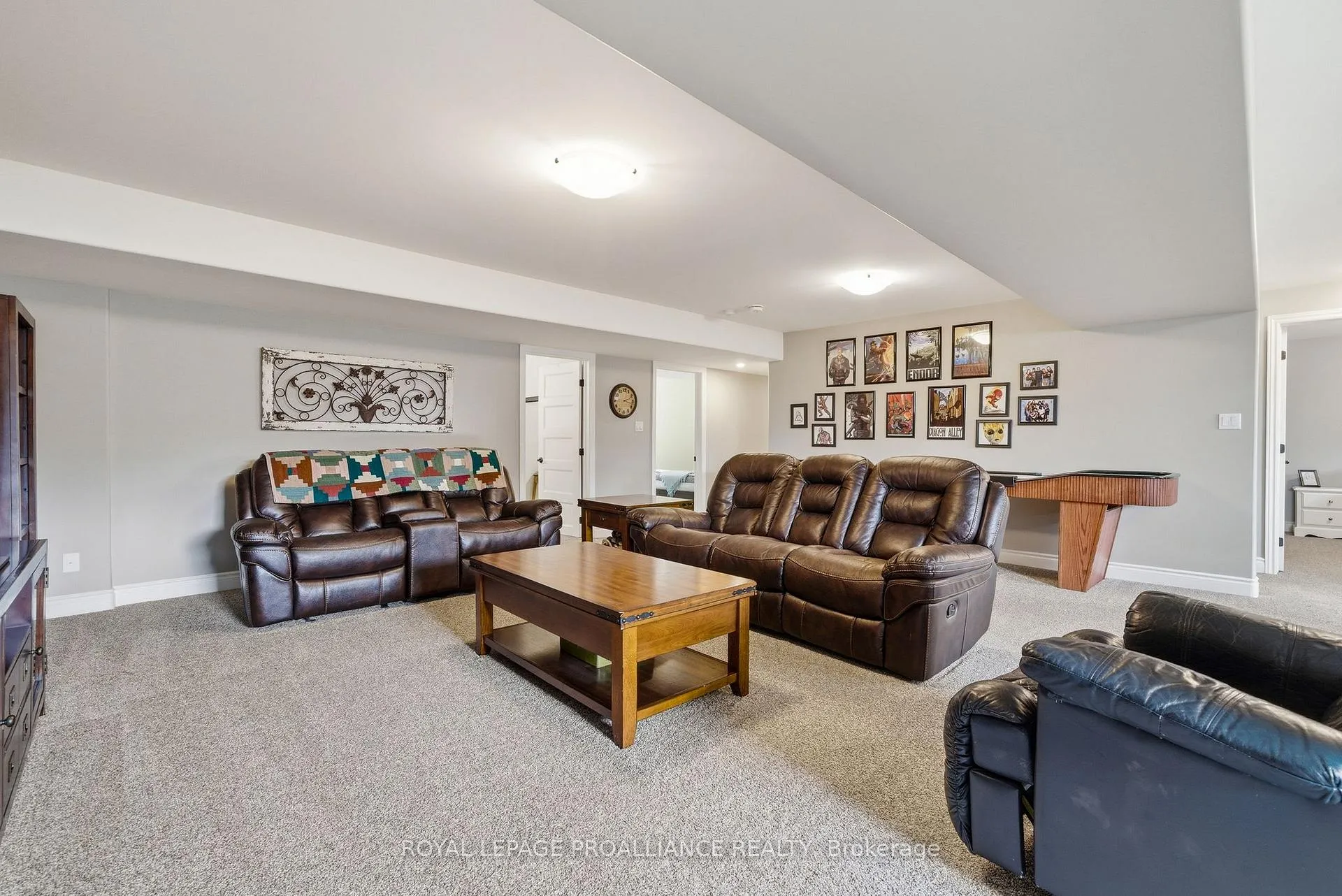 Photo 35 of 18 Trinity Court, Belleville, Thurlow Ward — HOMEH